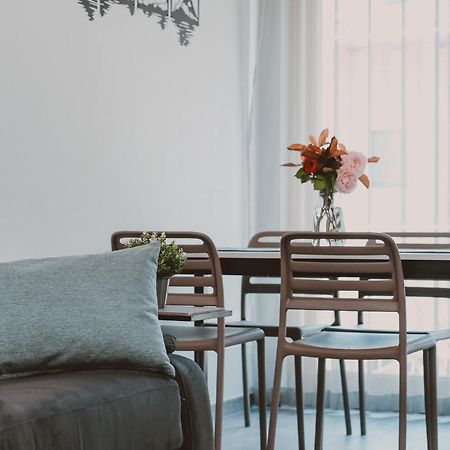 Residenza 39 - 900 M To Bernina Express Apartment Tirano Ngoại thất bức ảnh