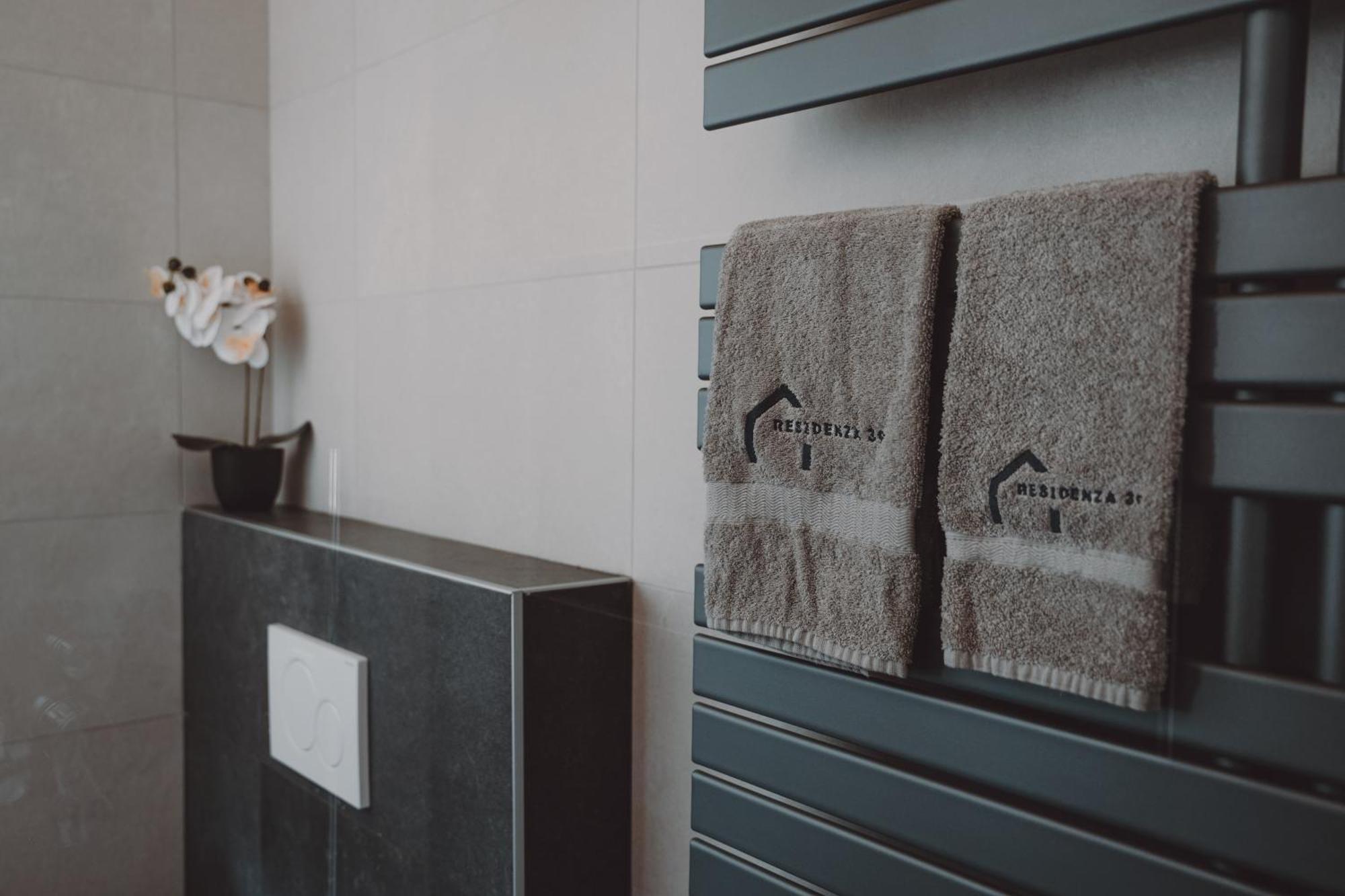 Residenza 39 - 900 M To Bernina Express Apartment Tirano Ngoại thất bức ảnh